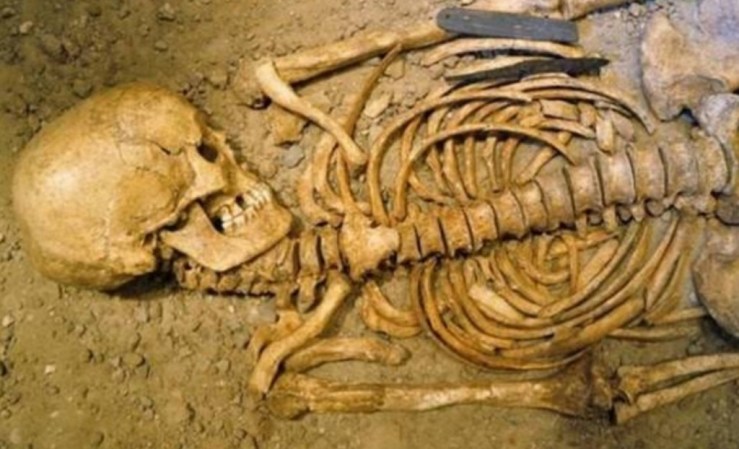 Tulang Manusia, sumber : Papua